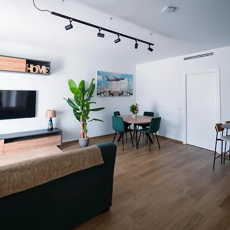 Alojamento de Acomodação e Pequeno-almoço Terminal Sud *